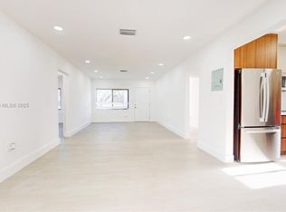 355 NE 111th St, Miami, FL 33161