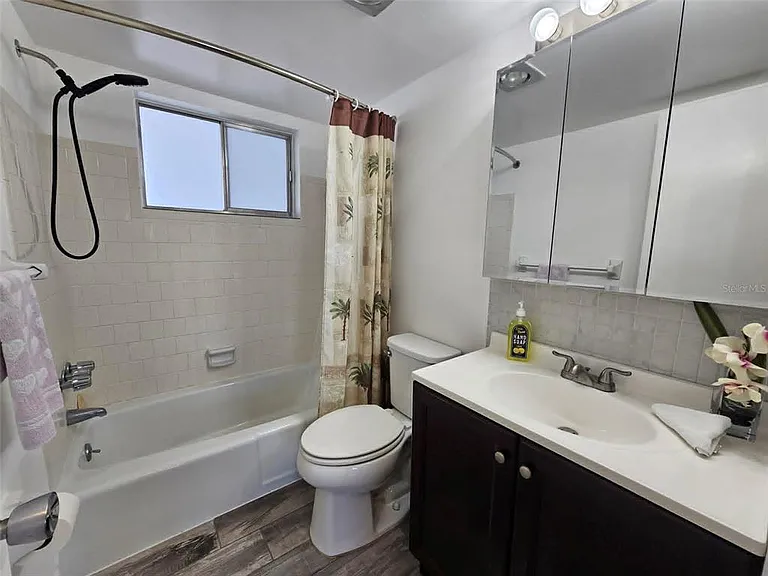 2028 Canal Dr #M26 — Photo 12