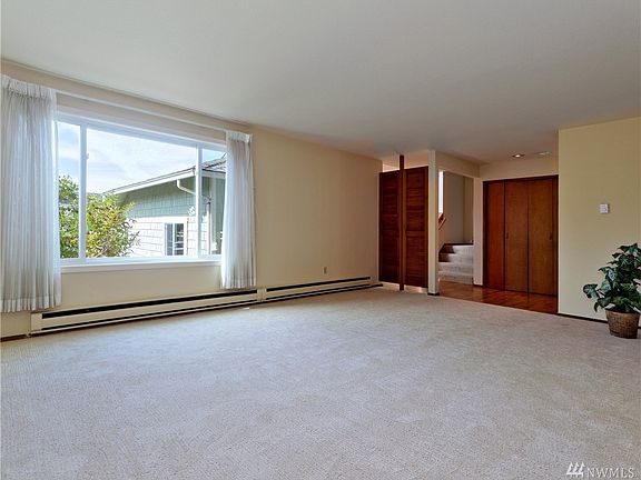 2nd image of 2722 174th Ave NE