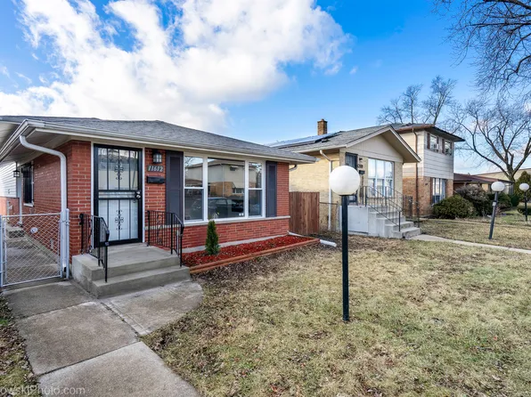 (undisclosed Address), Chicago, IL 60643