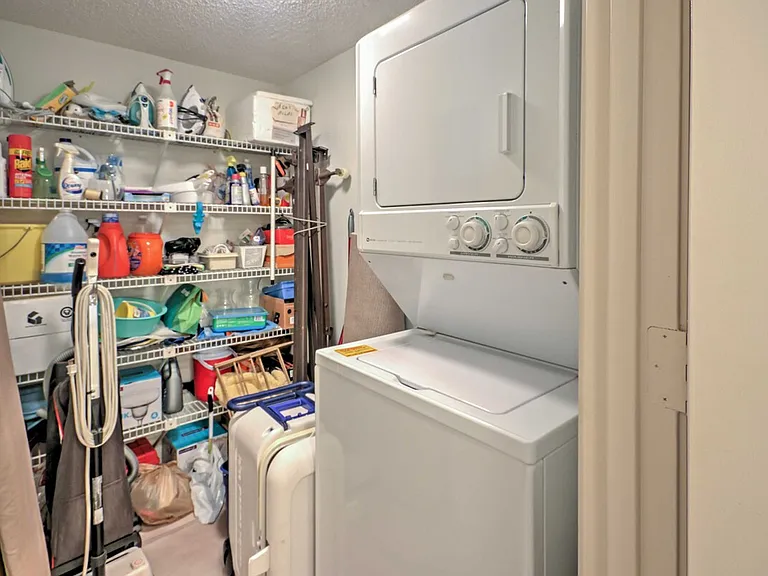 Laundry Room Cabinet