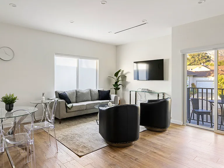 436 Cornell Dr — Photo 14