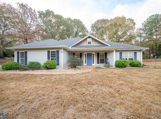 34 Indian Mountain Trl, Hamilton, GA 31811