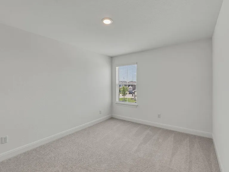 608 Knot Dr — Photo 15
