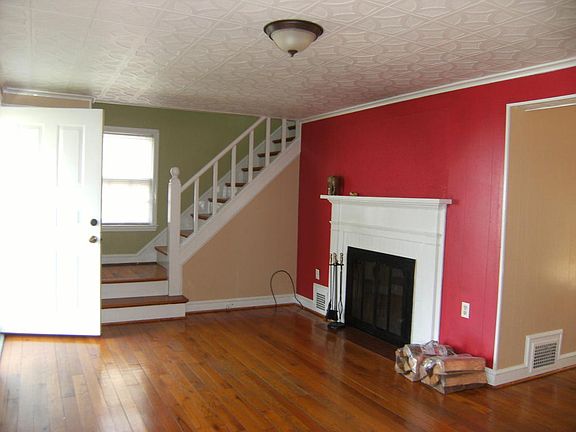 4th image of 3007 Kennedy St NE