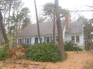 293 Bog Pond Rd, Brewster, MA 02631