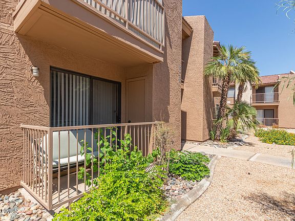 3rd image of 1111 E UNIVERSITY Drive #110
