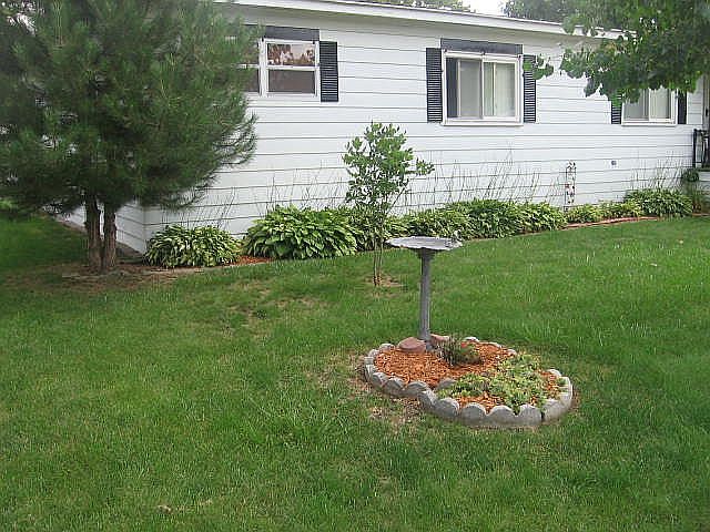 2nd image of 3333 Ravenswood Rd Lot 25