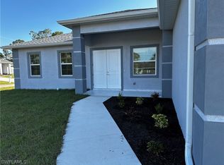 3103 43rd St SW, Lehigh Acres, FL 33976