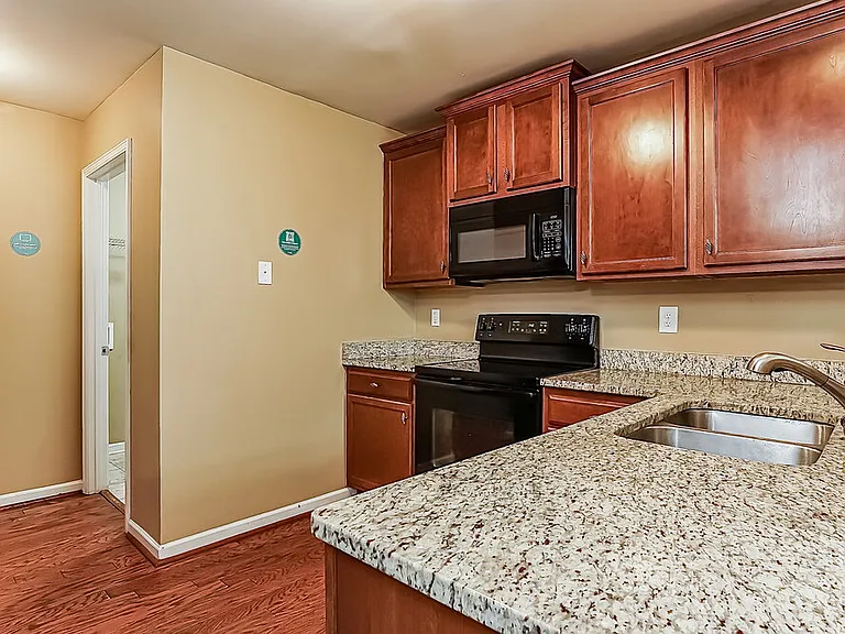 160 Briar Ridge Ln — Photo 9