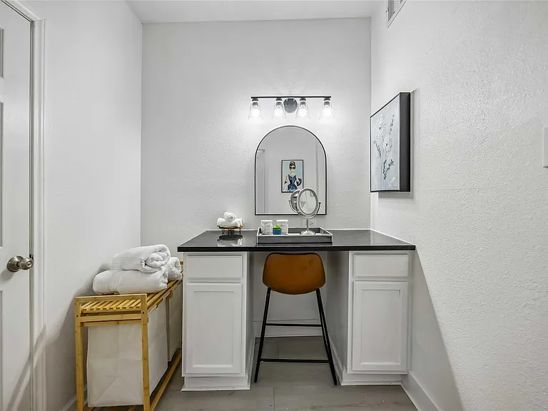 2714 Palm St #2 — Photo 7