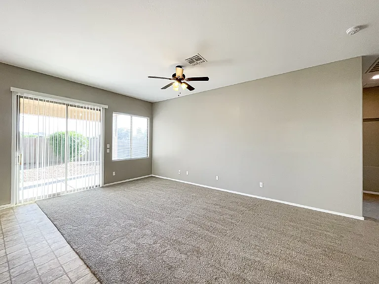 3529 W Belle Ave — Photo 5