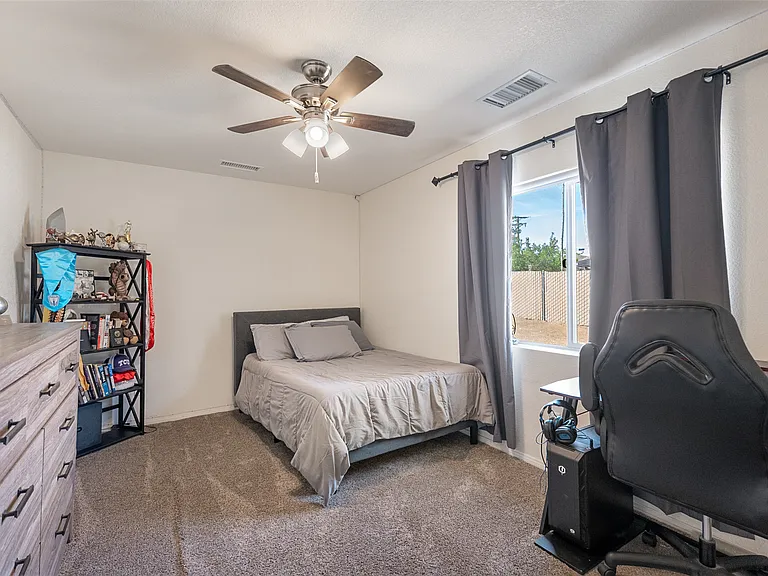 57731 San Tropeze Dr — Photo 32