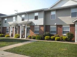 16643 Concept Dr #B, Cleveland, OH 44128