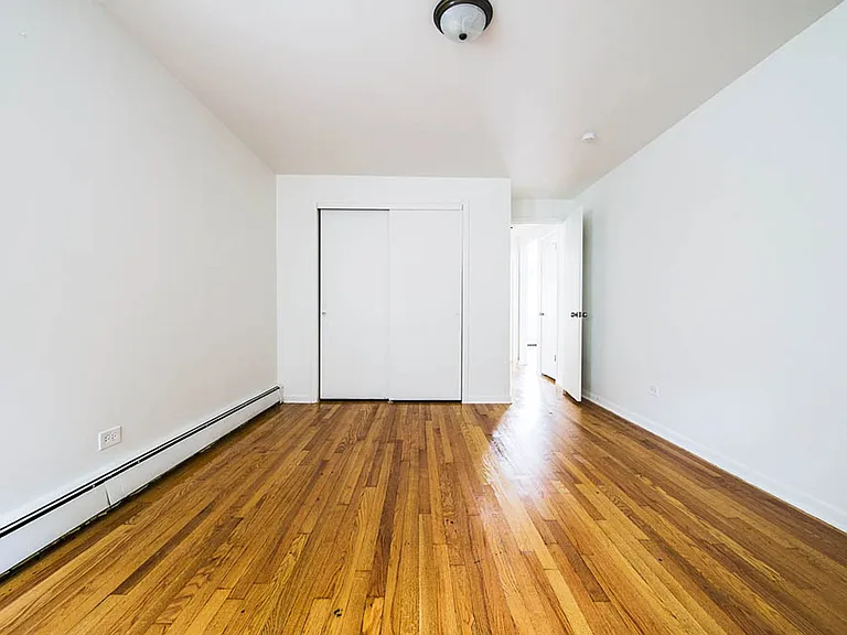 14119-21 S Tracy Ave — Photo 7