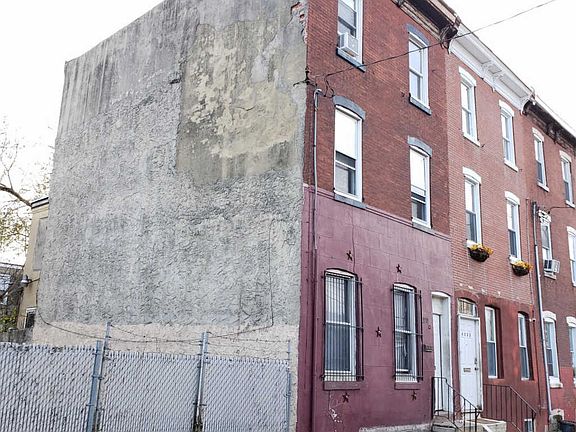2nd image of 4220 W Ogden St