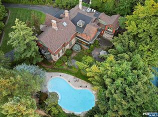 20 Forest Rd, Tenafly, NJ 07670