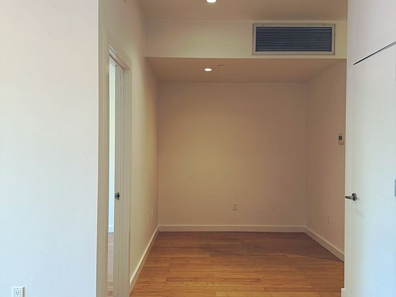4th image of 94 Scholes St APT 2F