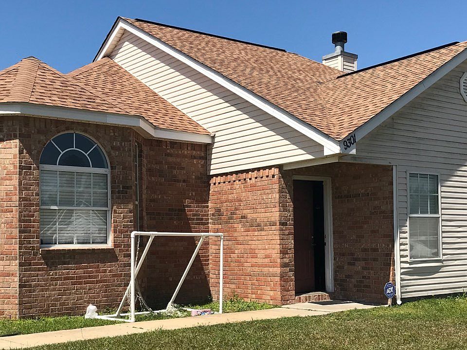 1st image of 9301 Marguerite Dr