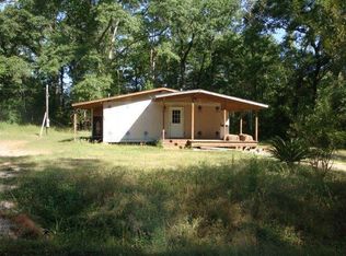 31 Emmett Meitzler Rd, Picayune, MS 39466