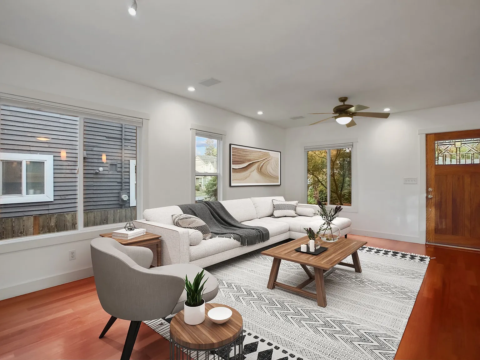 3 bed, 2600 sqft, $4,500 — Photo 3