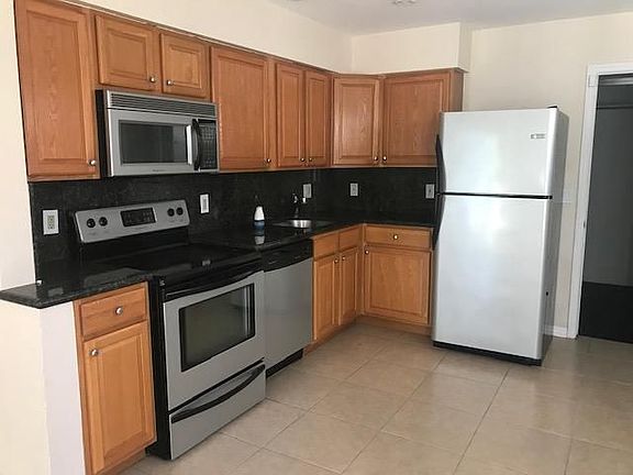 2nd image of 1716 Florida Ave