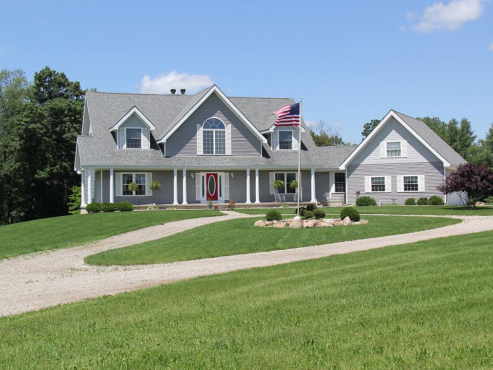 11 acre country estate
