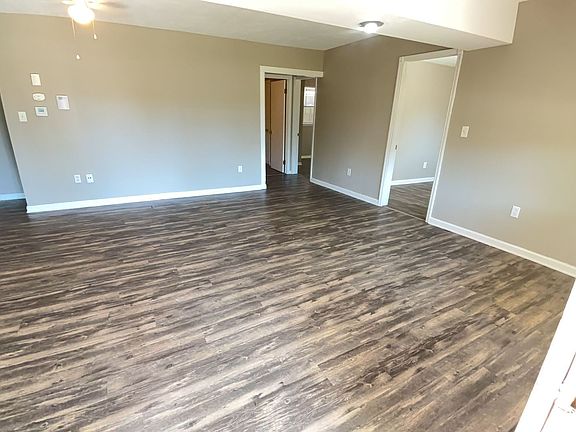 3rd image of 637 Homecrest Ave