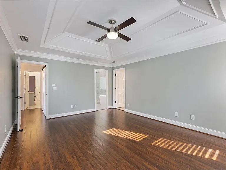 3965 Hamilton View Way — Photo 32
