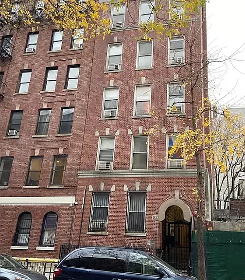 249 E 30th St #4F — Photo 15