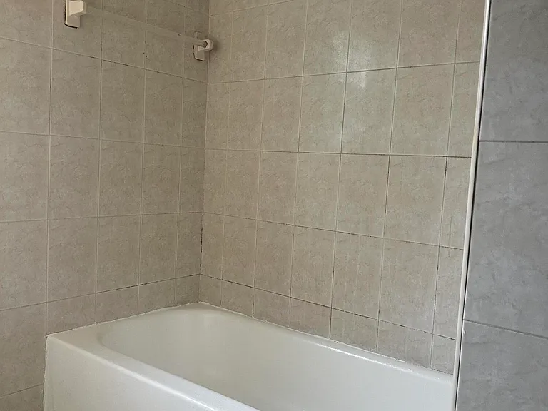5644 NW 14th Ct — Photo 10