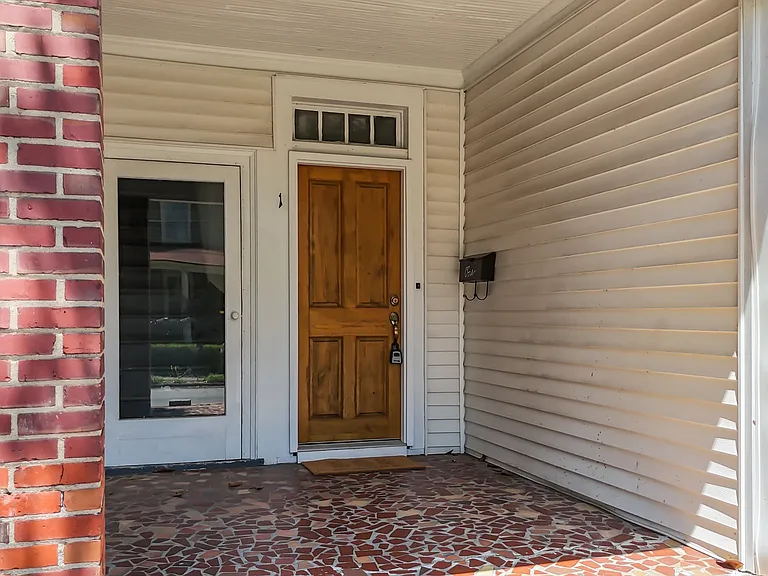 130 Van Norden St #1 — Photo 4