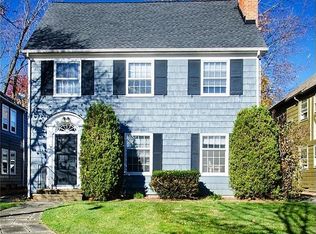 18409 Winslow Rd, Shaker Heights, OH 44122