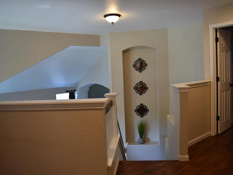 18 Crystal Hill Ct — Photo 35
