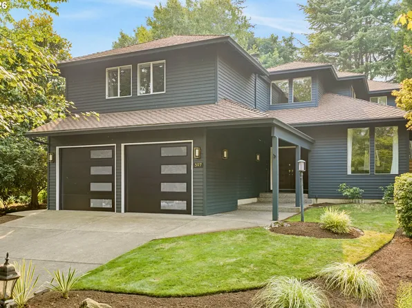397 Livingood Ln, Lake Oswego, OR 97034