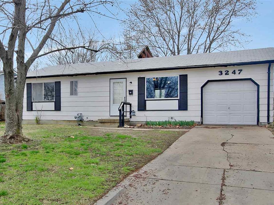 1st image of 3247 S Saint Clair Ave