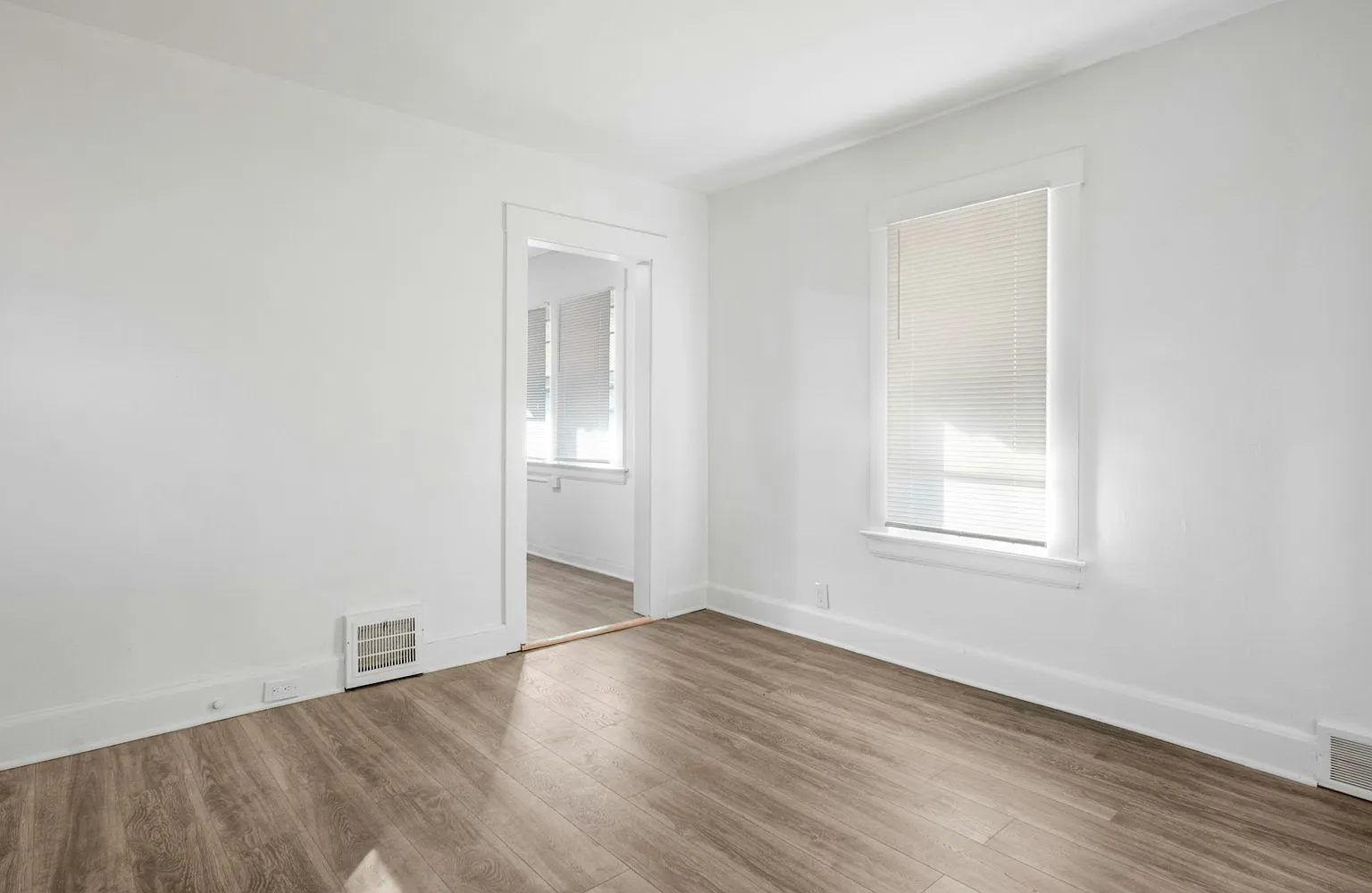 856 Wayside Road, Unit A — Photo 4