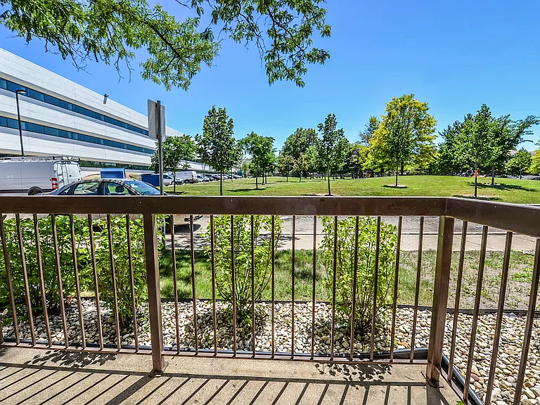 8454 W Catalpa Ave #2 — Photo 7