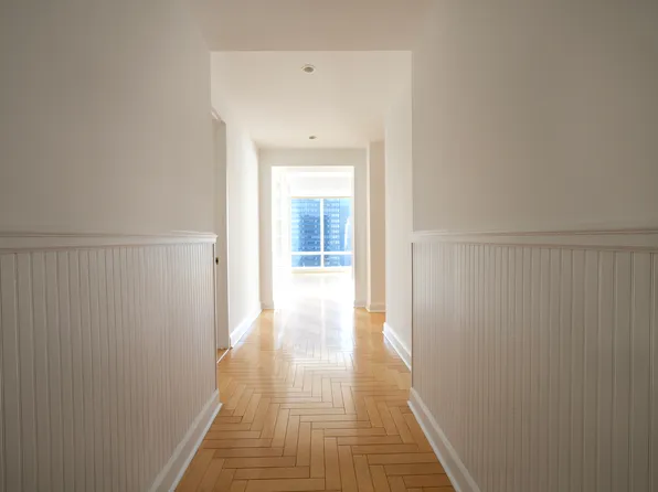 845 United Nations Plaza image 5 of 10