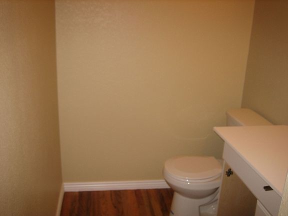 New granit in Main level bat