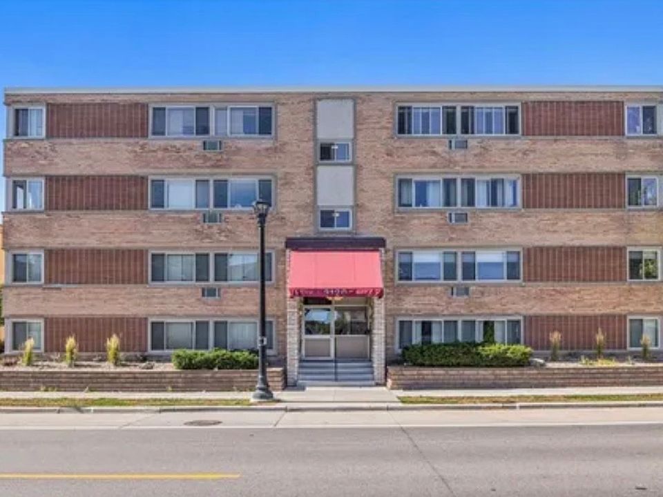 1st image of 3120 Hennepin Ave Unit 207