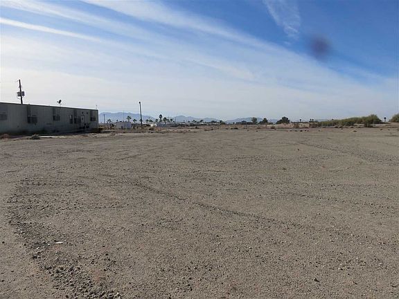 5th image of 10216 Butterfield Plz