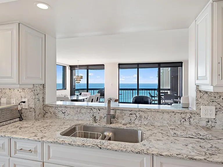 5380 N Ocean Dr #19E — Photo 6