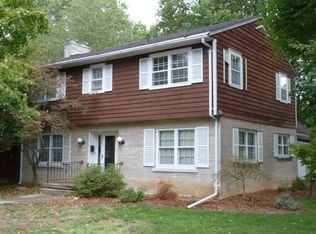 228 S Mill St, Olney, IL 62450