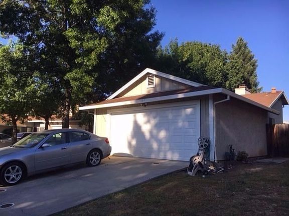 3rd image of 3570 Ashburry Way