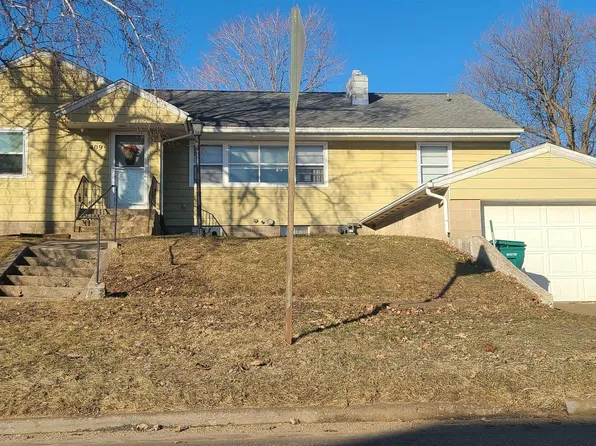 409 N Main St, Monona, IA 52159