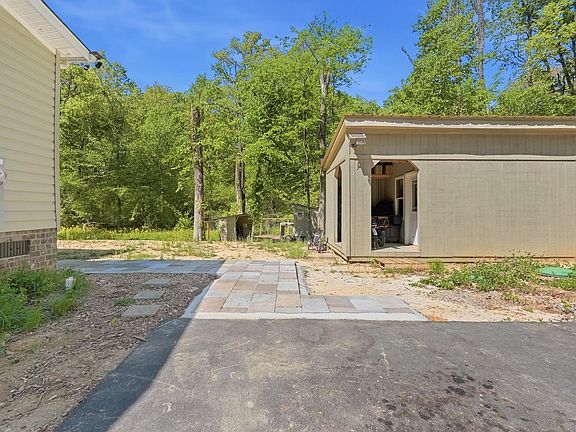 2nd image of 9015 Chip Dr