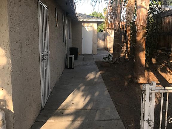 2nd image of 609 Frandale Ave