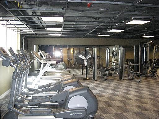5th image of 420 E Waterside Dr Unit 2401