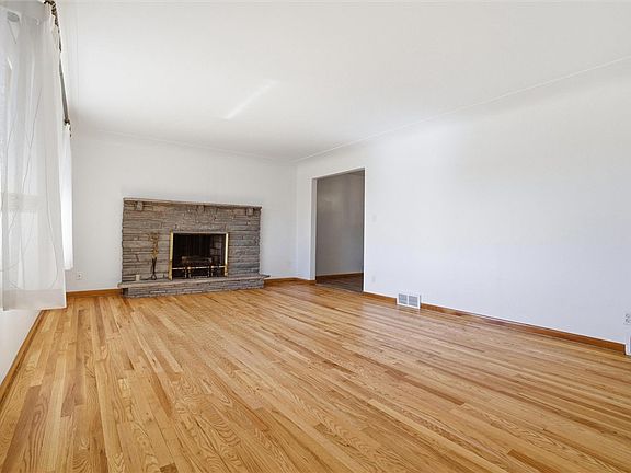 5th image of 351 Ridge Ave